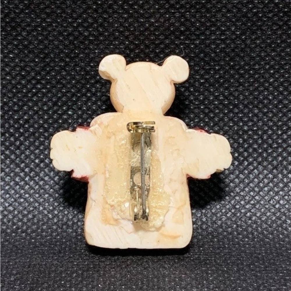 Vintage Cookies Bear Teddy Metal Resin Brooch Pin Brown White Red 1.25" VG - Picture 5 of 5